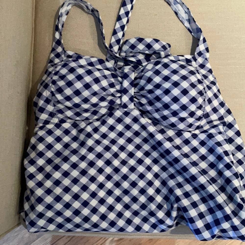 Beach bump bathing suit